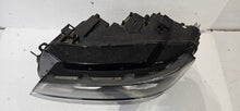 Laden Sie das Bild in den Galerie-Viewer, Frontscheinwerfer VW Tiguan 5NB941081D Full LED Links Scheinwerfer Headlight
