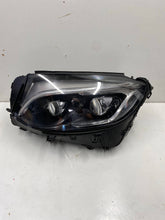 Laden Sie das Bild in den Galerie-Viewer, Frontscheinwerfer Mercedes-Benz Glc C253 A2539065701 Rechts Headlight SCH7300515570nh