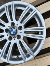 Load image into Gallery viewer, 1x Alufelge 17 Zoll 8.0" 5x120 53ET Glanz Silber 7845851 BMW 1 F21 F20 Rim Wheel FEL7550371308jj