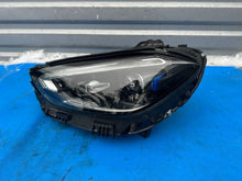 Laden Sie das Bild in den Galerie-Viewer, Frontscheinwerfer Mercedes-Benz A2069062104 Links Scheinwerfer Headlight SCH1576768947rc