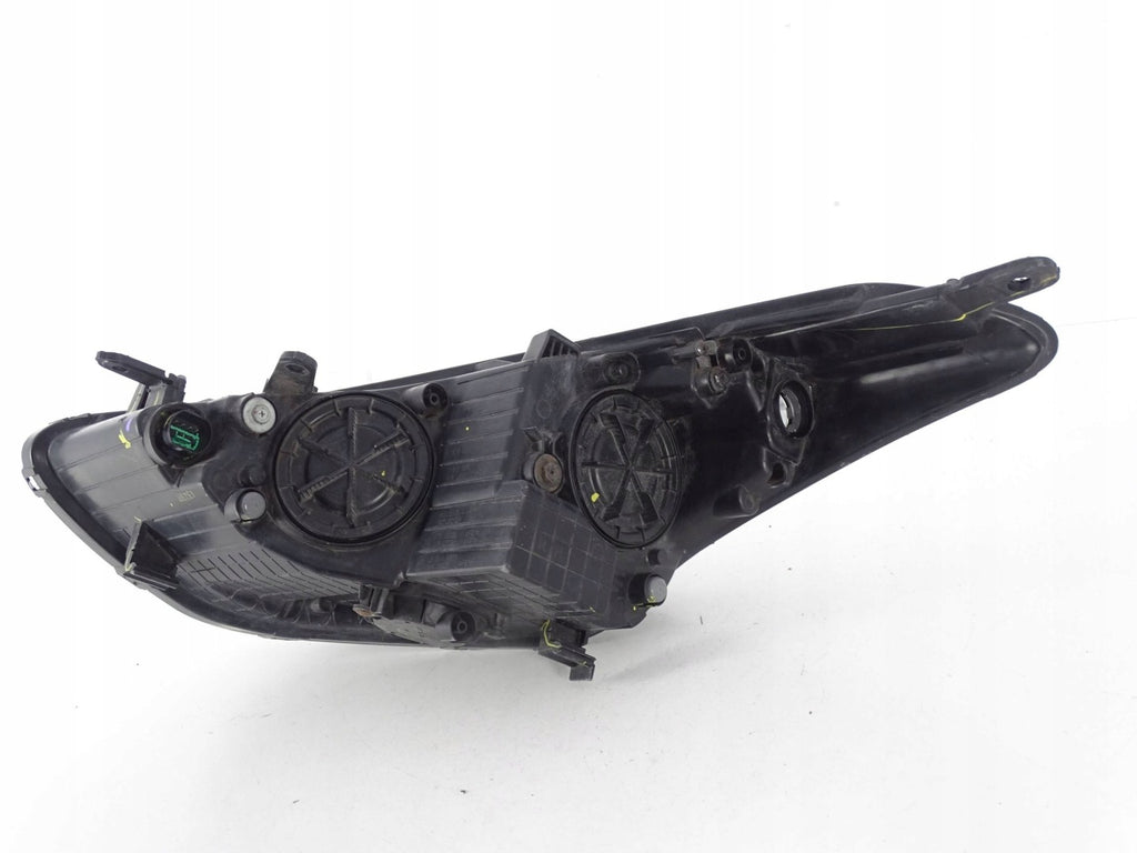 Frontscheinwerfer Hyundai I30 92102-A6020 85122000 Rechts Scheinwerfer Headlight SCH9639556331ll