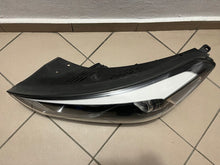 Laden Sie das Bild in den Galerie-Viewer, Frontscheinwerfer Hyundai Tucson 92101-D7100 Links Scheinwerfer Headlight SCH3869598985di