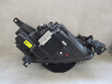 Laden Sie das Bild in den Galerie-Viewer, Frontscheinwerfer Opel Frontera 9850142580 LED Links Scheinwerfer Headlight SCH5221054814sf