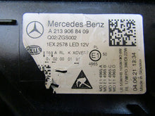 Laden Sie das Bild in den Galerie-Viewer, Frontscheinwerfer Mercedes-Benz W213 A2139068409 LED Rechts Headlight SCH1458985038cm