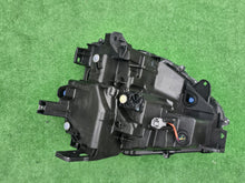 Laden Sie das Bild in den Galerie-Viewer, Frontscheinwerfer Mitsubishi Eclipse Cross I 100-6714S Rechts Headlight SCH3962790723pg