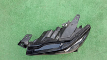 Laden Sie das Bild in den Galerie-Viewer, Frontscheinwerfer Mazda Cx30 DGJ1-51040 LED Links Scheinwerfer Headlight SCH6447198569zi