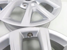 Laden Sie das Bild in den Galerie-Viewer, 4x Alufelge 17 Zoll 6.5" 5x112 39ET Glanz Silber 6856076 BMW F39 X1 F48 FEL9802786946zn