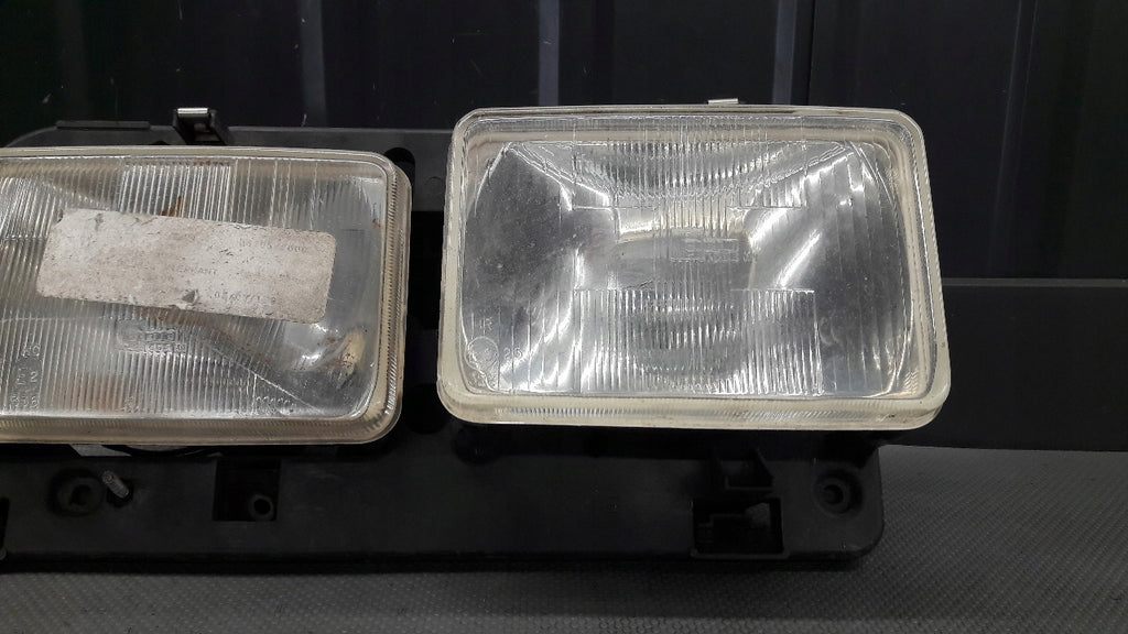 Frontscheinwerfer Renault 9 675045509 Rechts Scheinwerfer Headlight SCH8076330028ir
