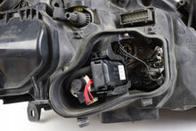 Laden Sie das Bild in den Galerie-Viewer, Frontscheinwerfer Opel Vectra C 13170933 Links Scheinwerfer Headlight SCH9972250956ih