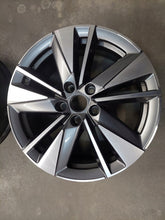 Laden Sie das Bild in den Galerie-Viewer, 1x Alufelge 17 Zoll 7.0" 5x112 45ET 57A601025 Skoda Karoq Rim Wheel FEL2462397564zv