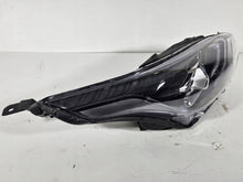 Laden Sie das Bild in den Galerie-Viewer, Frontscheinwerfer Kia Ceed 92102-J71000 Full LED Rechts Scheinwerfer Headlight