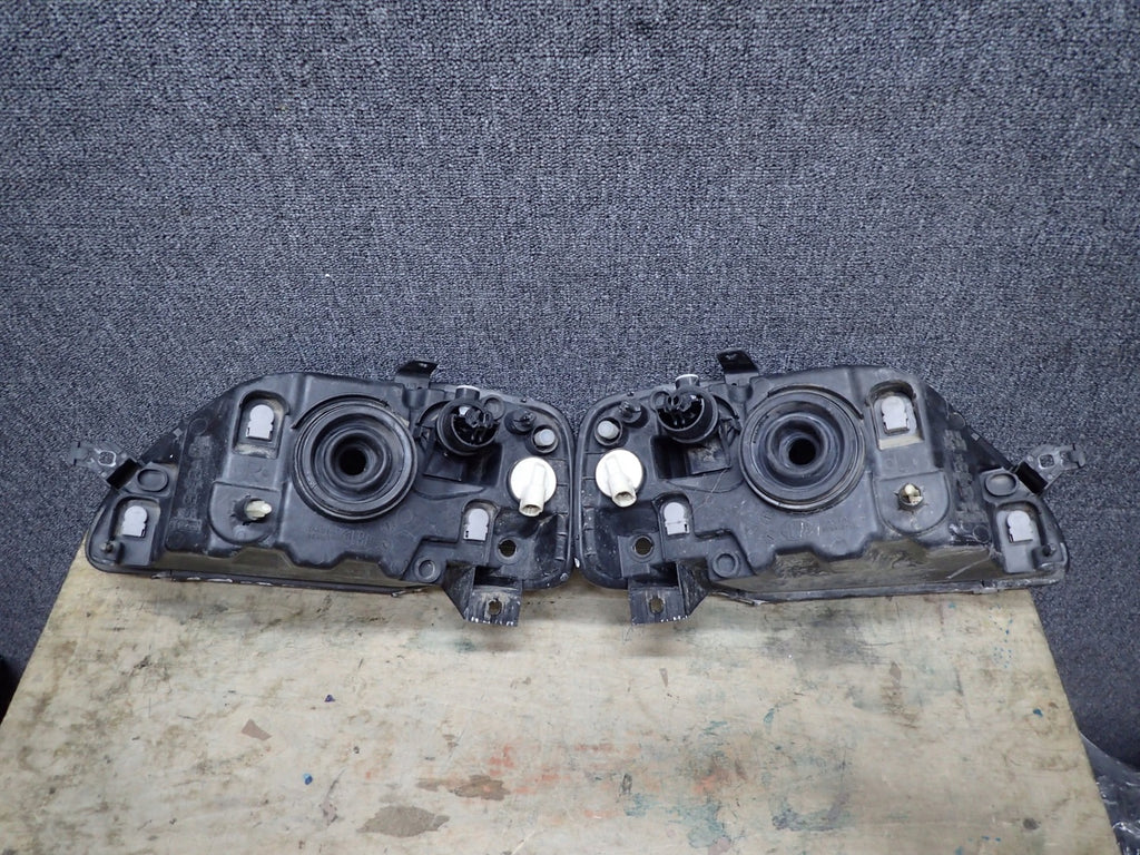 Frontscheinwerfer Dacia Logan Ein Stück (Rechts oder Links) Headlight SCH2034361702pc