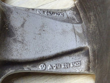 Laden Sie das Bild in den Galerie-Viewer, 1x Alufelge 16 Zoll 7.5&quot; 5x112 42ET A2114014502 Mercedes-Benz W211 Rim Wheel