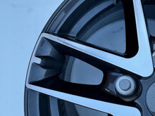 Laden Sie das Bild in den Galerie-Viewer, 1x Alufelge 16 Zoll 6.5&quot; 5x114.3 45ET Glanz Silber 42611-YY500 Mg Auris