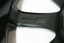 Laden Sie das Bild in den Galerie-Viewer, 1x Alufelge 15 Zoll 4.5&quot; 4x100 35ET Toyota Aygo X Rim Wheel