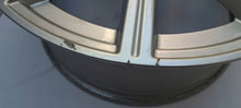 Laden Sie das Bild in den Galerie-Viewer, 1x Alufelge 18 Zoll 8.0" 5x112 46ET Glanz Silber 8Y0601025M Audi Rim Wheel FEL7421400612eb