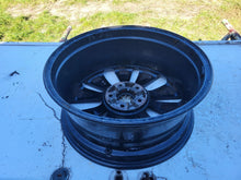 Load image into Gallery viewer, 1x Alufelge 18 Zoll 7.5&quot; 5x114.3 46ET Glanz Silber 52910-2T550 Kia Optima