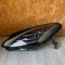 Laden Sie das Bild in den Galerie-Viewer, Frontscheinwerfer Jaguar E-Pace J9C3-13W029-HC LED Ein Satz Headlight SCH1104388691rj