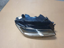 Laden Sie das Bild in den Galerie-Viewer, Frontscheinwerfer VW Tiguan Golf Sportsvan 5NB941006 Links Headlight