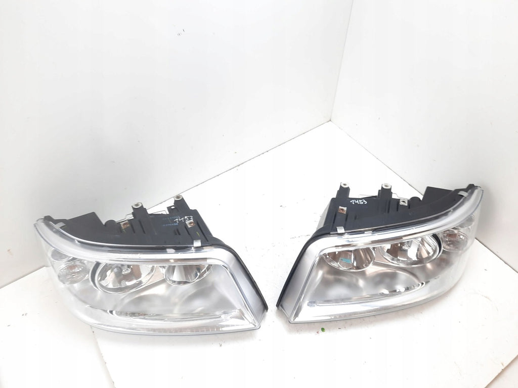 Frontscheinwerfer VW Transporter Caravelle 304411175L Links Headlight SCH2865224534tj