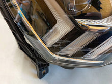 Laden Sie das Bild in den Galerie-Viewer, Frontscheinwerfer Audi Q3 83A941036 Full LED Rechts Scheinwerfer Headlight SCH4207436488iq