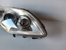 Laden Sie das Bild in den Galerie-Viewer, Frontscheinwerfer Renault Laguna III 89901853 Xenon Rechts Headlight SCH8868817519ef