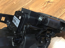 Laden Sie das Bild in den Galerie-Viewer, Frontscheinwerfer Jeep Grand Cherokee Wk2 68144709AH Links Headlight SCH7502867379fy