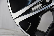 Laden Sie das Bild in den Galerie-Viewer, 1x Alufelge 17 Zoll 7.0" 5x112 48 5ET Glanz Schwarz A2054019000 Mercedes-Benz FEL7527019505tk