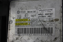 Laden Sie das Bild in den Galerie-Viewer, Frontscheinwerfer Audi A6 C6 4F0941004CP Xenon Ein Stück (Rechts oder Links)