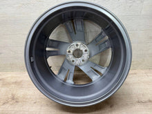 Load image into Gallery viewer, 1x Alufelge 19 Zoll 8.5" 5x112 38ET Glanz Silber 5NA601025AG VW Tiguan Rim Wheel FEL1951149779gw