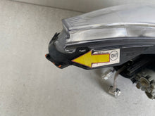 Laden Sie das Bild in den Galerie-Viewer, Frontscheinwerfer Toyota Corolla Verso 810700F10100 Links Scheinwerfer Headlight SCH6626636807il