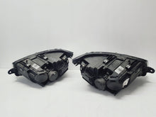 Laden Sie das Bild in den Galerie-Viewer, Frontscheinwerfer VW T6 7L1941005B 7L1941006B Ein Satz Scheinwerfer Headlight SCH2500651983xv