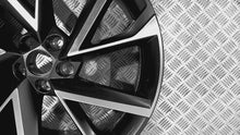 Laden Sie das Bild in den Galerie-Viewer, 1x Alufelge 20 Zoll 8.0&quot; 5x112 41ET 565601025Q Skoda Kodiaq Rim Wheel