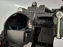 Load image into Gallery viewer, Frontscheinwerfer Mercedes-Benz Gle A1679069604 LED Rechts Headlight