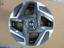 Load image into Gallery viewer, 1x Alufelge 17 Zoll 6.5" 4x100 50ET 52910-Q0430 Hyundai Bayon Rim Wheel FEL3605338017vm