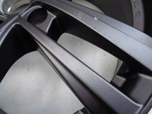 Laden Sie das Bild in den Galerie-Viewer, 1x Alufelge 17 Zoll 7.0&quot; 5x112 45ET 124R-001125 Seat Rim Wheel