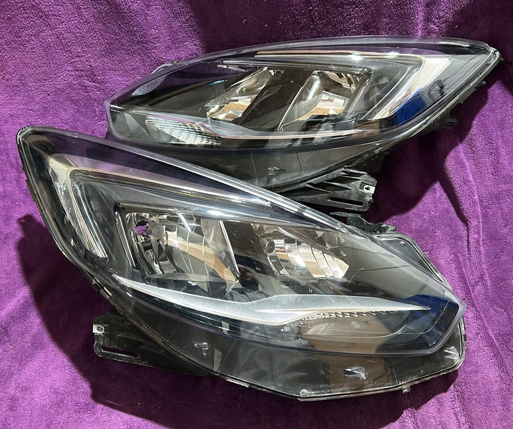 Frontscheinwerfer Opel Zafira C 13472658 85122000 LED Rechts oder Links SCH1354865728kw