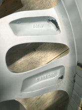 Load image into Gallery viewer, 1x Alufelge 17 Zoll 7.5" 5x120 32ET Glanz Silber 6787576 BMW F26 X3 F25 FEL4797262307eo