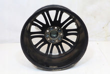 Laden Sie das Bild in den Galerie-Viewer, 1x Alufelge 17 Zoll 7.0" 5x120 BMW 1 Rim Wheel FEL7405713127gh