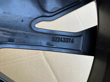 Load image into Gallery viewer, 1x Alufelge 20 Zoll 8.0" 5x108 55ET 32243376 Volvo Rim Wheel FEL5530157308ul