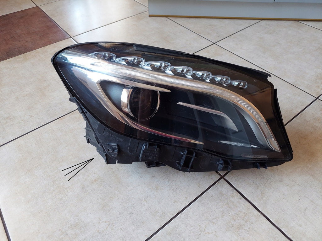 Frontscheinwerfer Mercedes-Benz Gla A1569062400 LED Rechts Headlight SCH9175460755is
