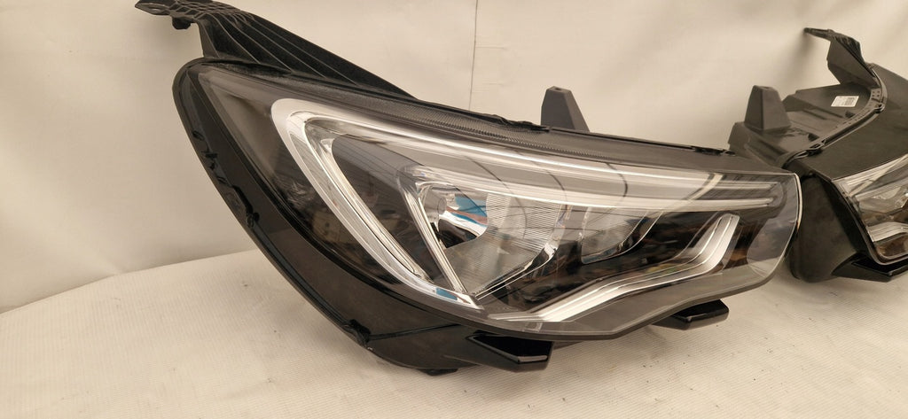 Frontscheinwerfer Opel Grandland X YP00015780 LED Ein Stück (Rechts oder Links)