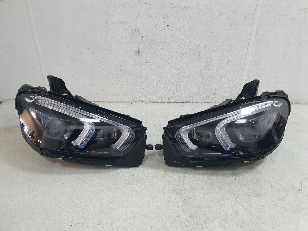 Frontscheinwerfer Mercedes-Benz Gle A1679065508 LED Ein Satz Headlight SCH8210834588ox