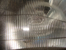 Laden Sie das Bild in den Galerie-Viewer, Frontscheinwerfer Land Rover I Discovery Links Scheinwerfer Headlight SCH2943804744sw