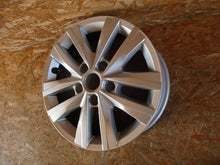 Load image into Gallery viewer, 1x Alufelge 16 Zoll 6.5&quot; 5x120 51ET 7E0601025N VW T6 Rim Wheel