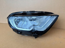 Laden Sie das Bild in den Galerie-Viewer, Frontscheinwerfer Ford Ecosport GN15-13W029-JE GN15-13W029 Rechts Headlight SCH5210265293tt