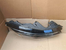 Laden Sie das Bild in den Galerie-Viewer, Frontscheinwerfer Renault Zoe 260102384R Rechts Scheinwerfer Headlight SCH7653818000ty