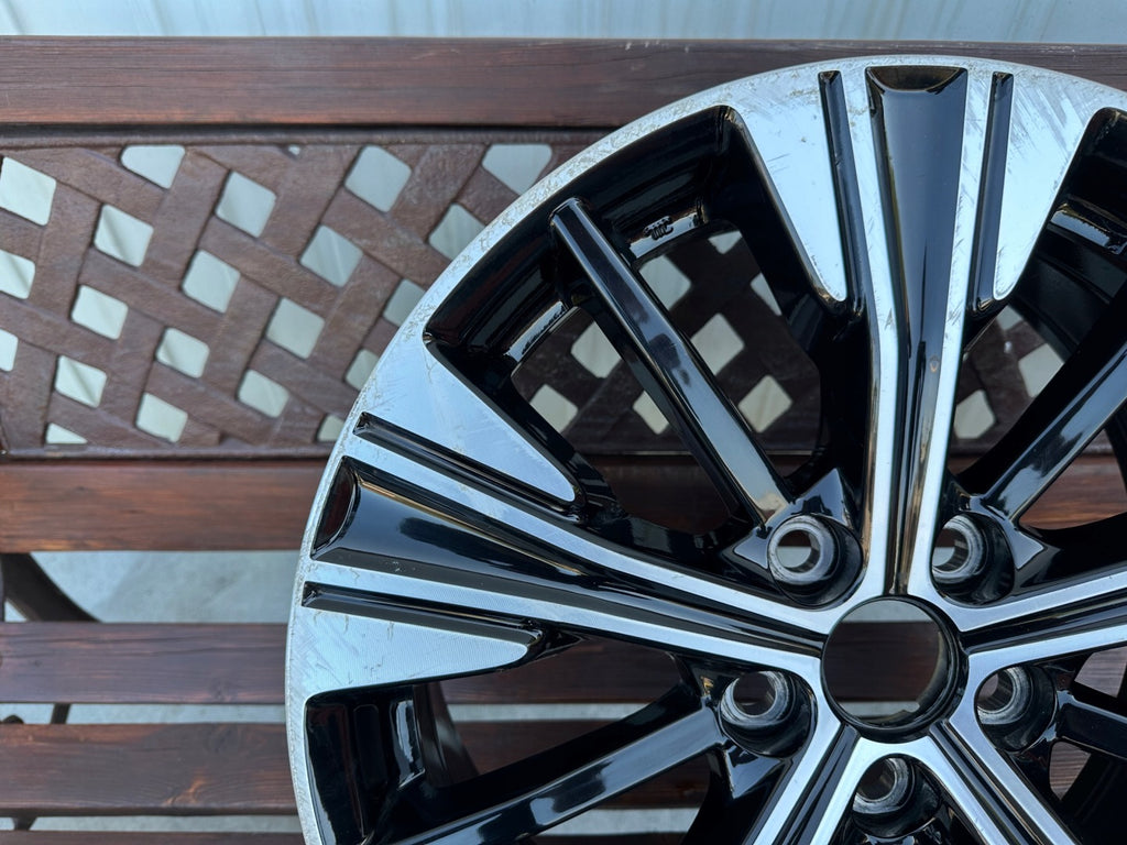 1x Alufelge 18 Zoll 7.0" 5x114.3 38ET Glanz Schwarz Mitsubishi Outlander I FEL8211051837ha