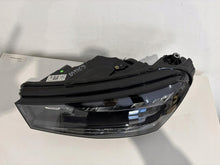 Laden Sie das Bild in den Galerie-Viewer, Frontscheinwerfer Skoda Fabia IV 6VB941015 LED Links Scheinwerfer Headlight SCH5081955380xf
