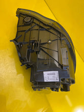 Laden Sie das Bild in den Galerie-Viewer, Frontscheinwerfer Porsche Panamera 970 97063105705 Xenon Links Headlight SCH8135891762yt